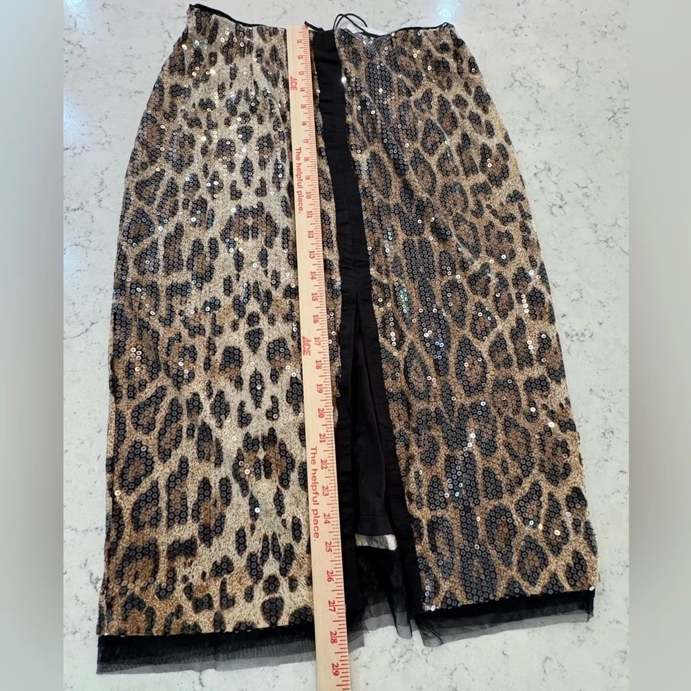 Grey Lab Skirt Brown Black cheetah print sequins Women’s Size M NWT